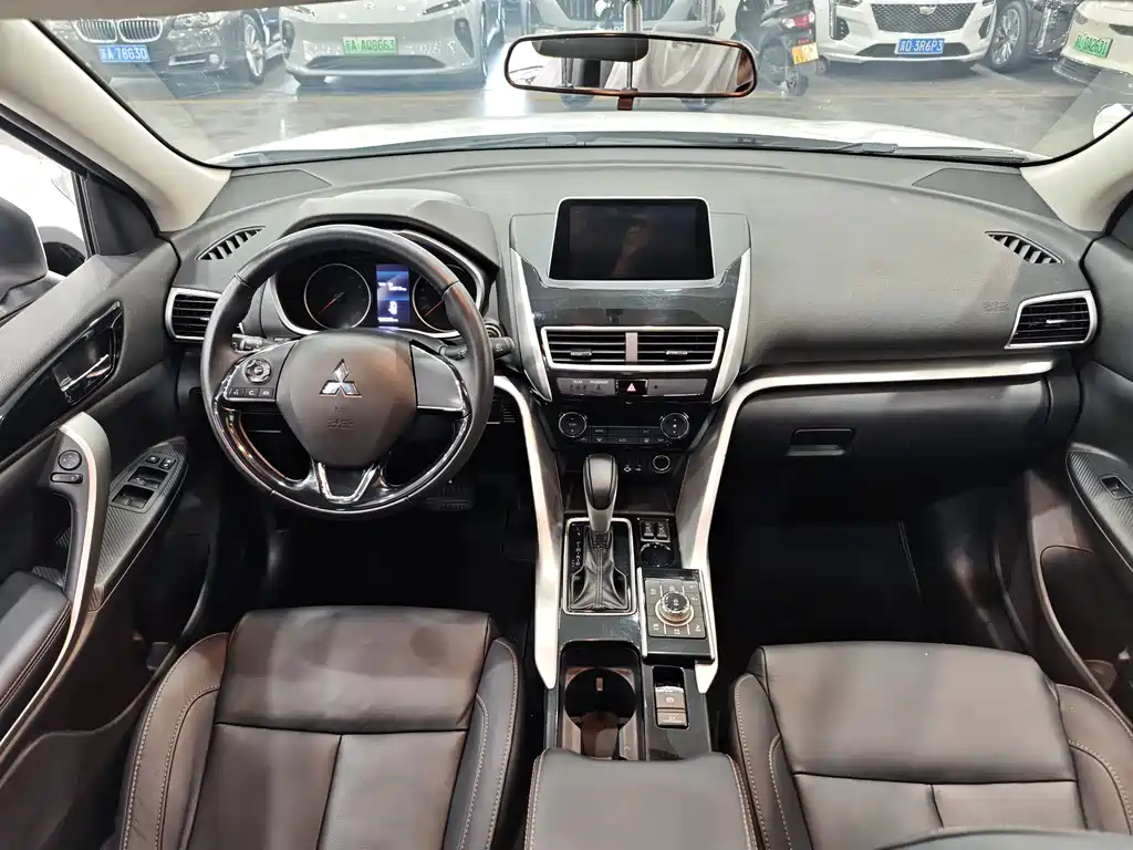 Mitsubishi Eclipse Cross 2019 — фото 6