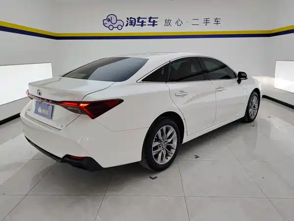 Toyota Avalon 2021