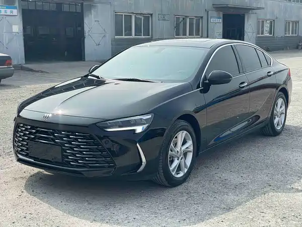 Buick Regal 2025