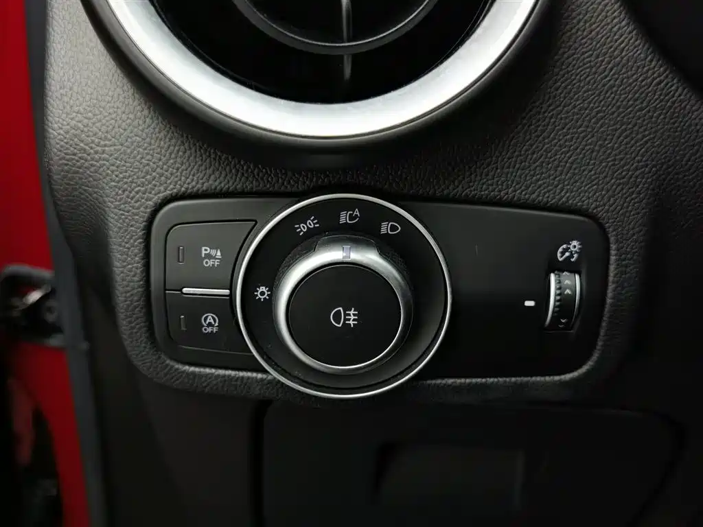 Alfa Romeo Stelvio 2019 — фото 21