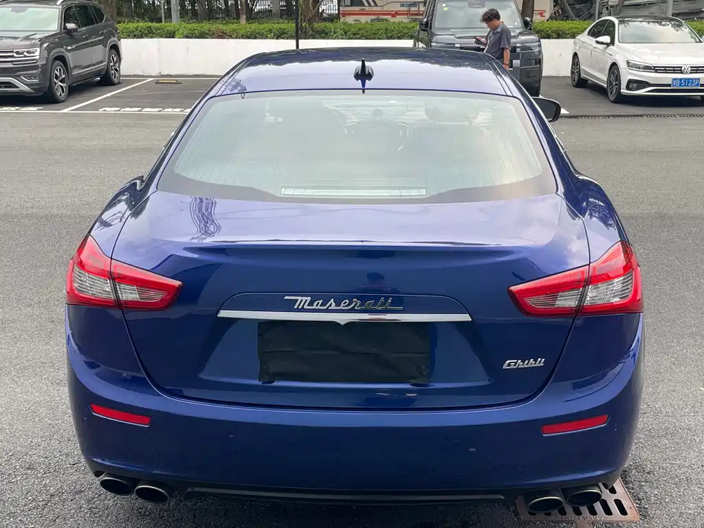 Maserati Ghibli 2016 — фото 19