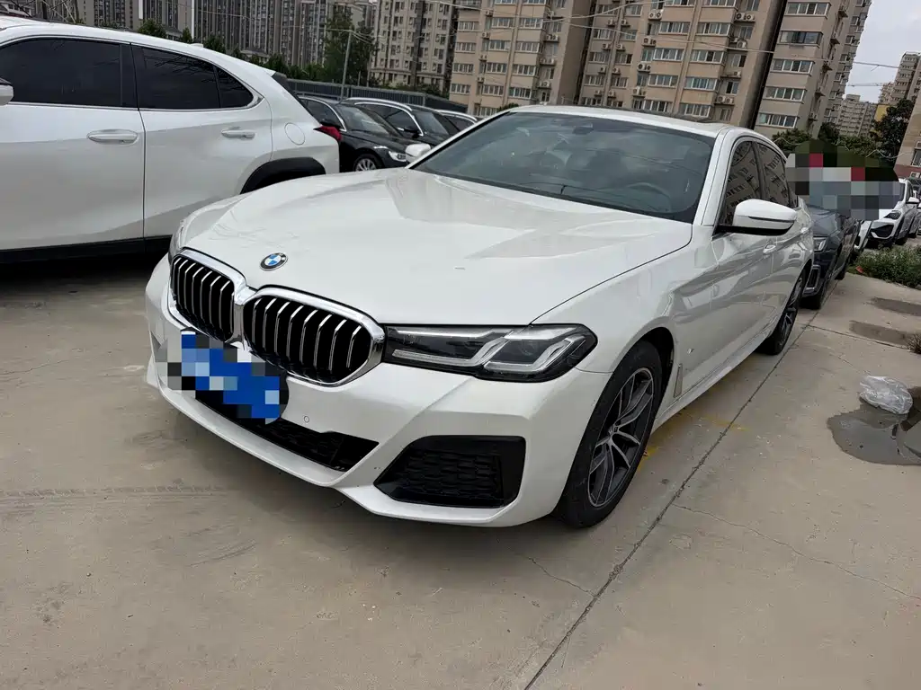 BMW 5 Series 2022