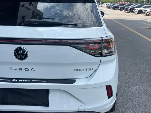Volkswagen T-Roc 2023