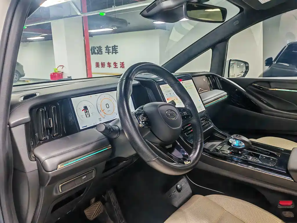 GAC Trumpchi M8 2023 — фото 7
