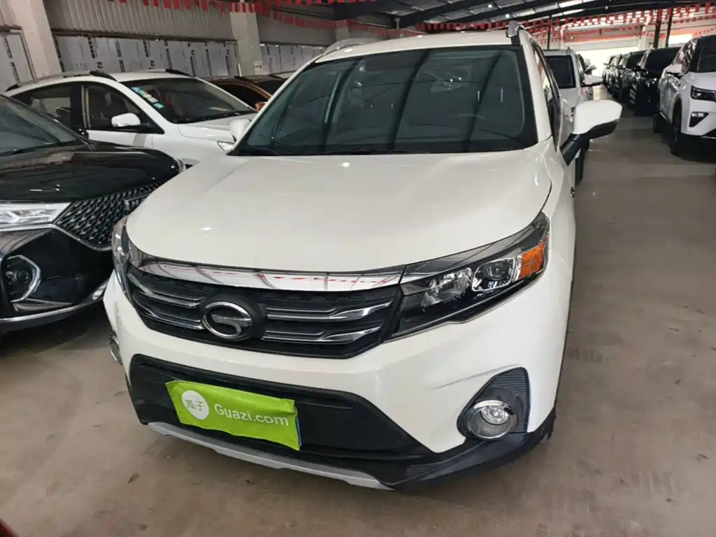 GAC Trumpchi GS3 2019 — фото 3