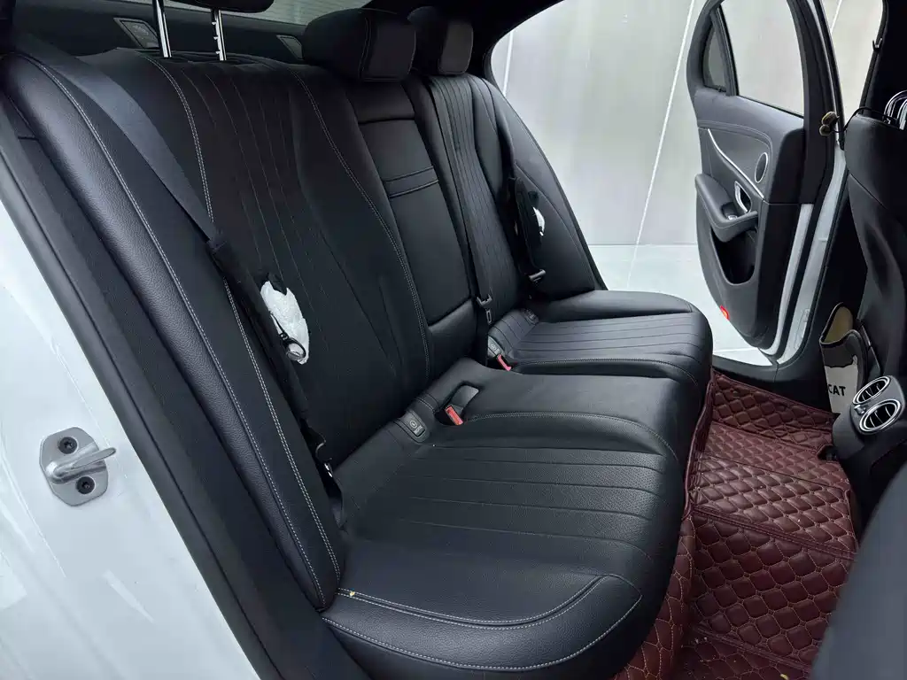 Mercedes-Benz E-Class 2023 — фото 5