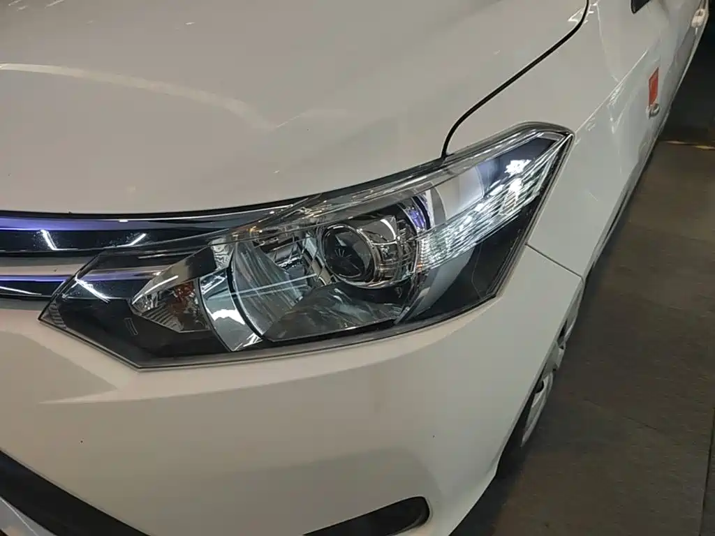 Toyota Vios 2016 — фото 24
