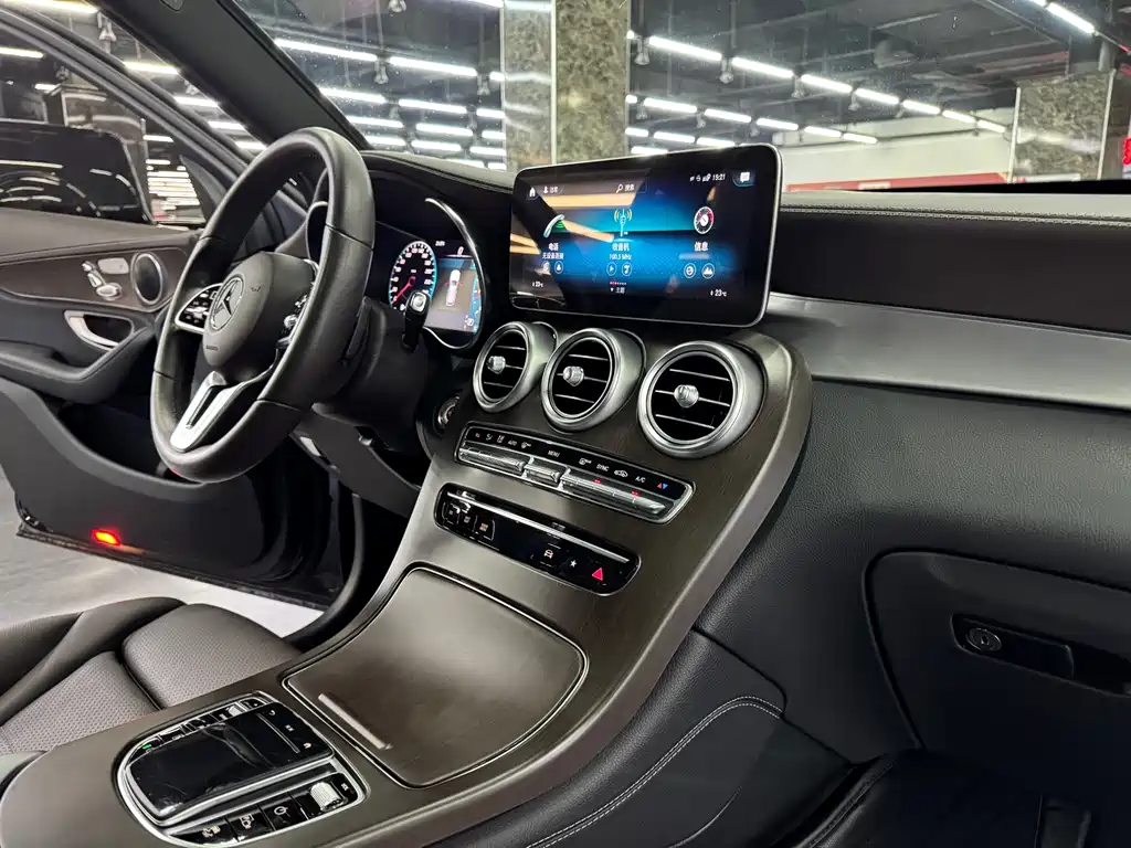 Mercedes-Benz GLC 2020 — фото 10