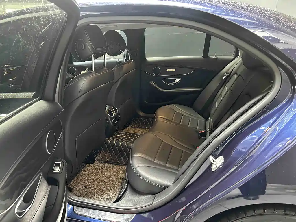 Mercedes-Benz C-Class 2020 — фото 4