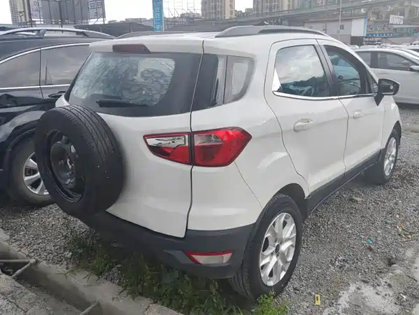 Ford EcoSport 2015