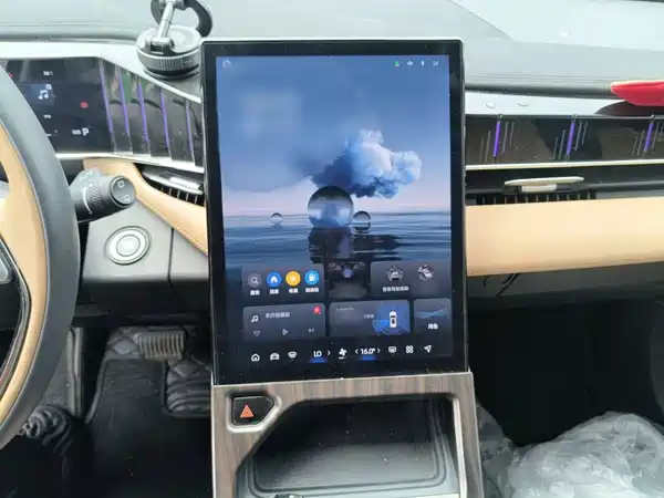 Geely Boyue L 2023