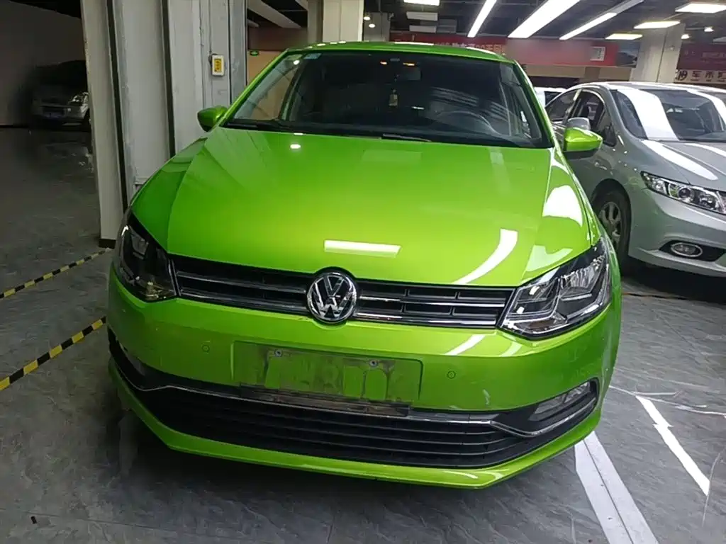Volkswagen Polo 2015 — фото 3