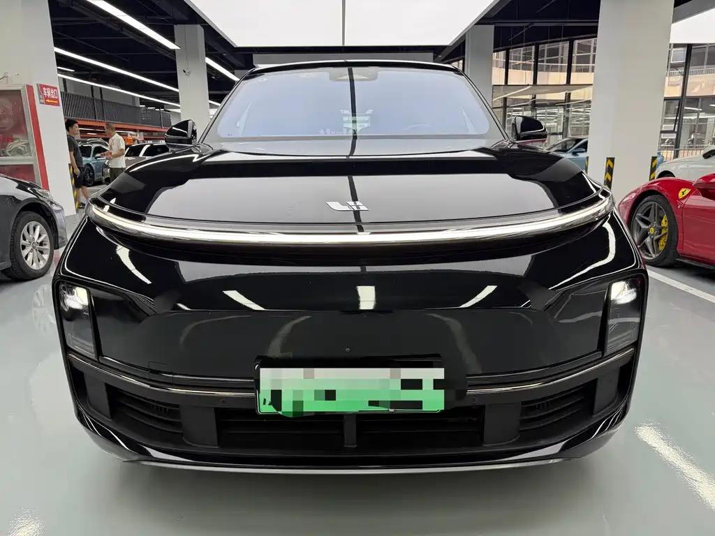 Li Auto Li L8 2024
