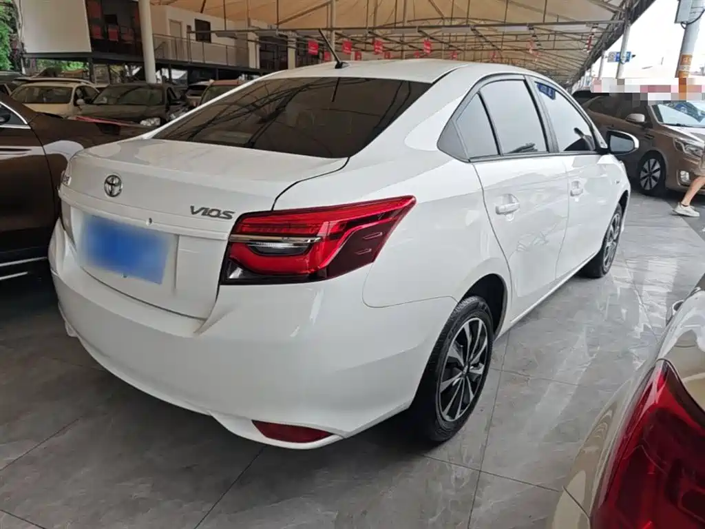 Toyota Vios 2020 — фото 7