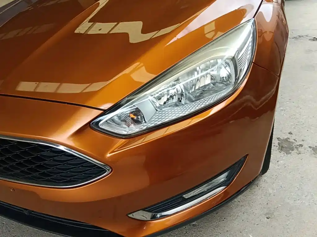 Ford Focus 2017 — фото 24