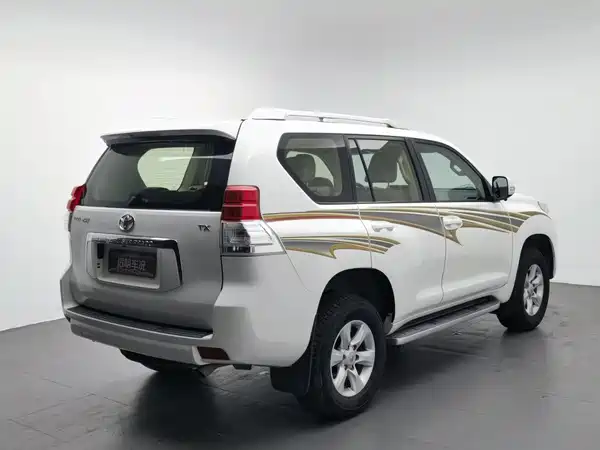 Toyota Prado 2012