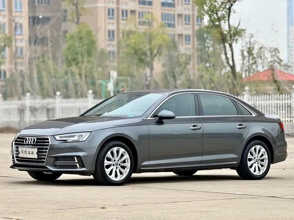 Audi A4L 2020 — фото 2