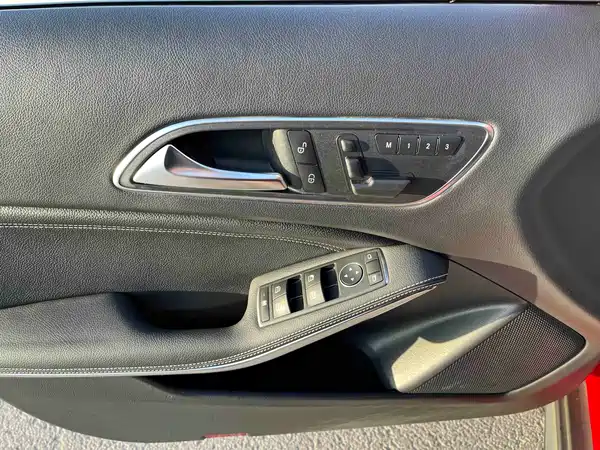 Mercedes-Benz GLA 2016