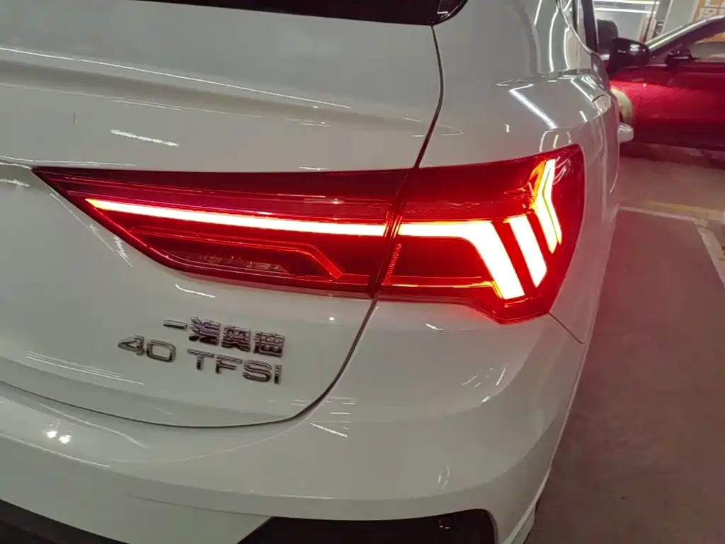 Audi Q3 Sportback 2022 — фото 8