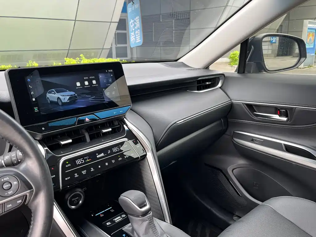 Toyota Harrier 2023 — фото 20