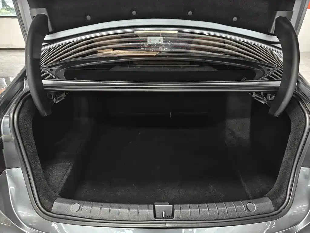 BYD Seal 05 DM-i 2025 — фото 7