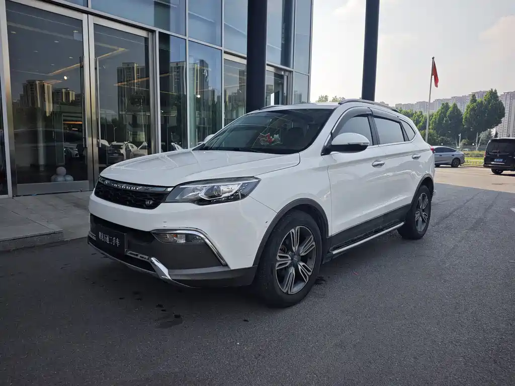 Leopaard CS10 2016