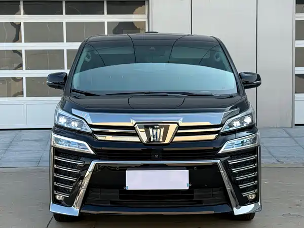 Toyota Vellfire 2021