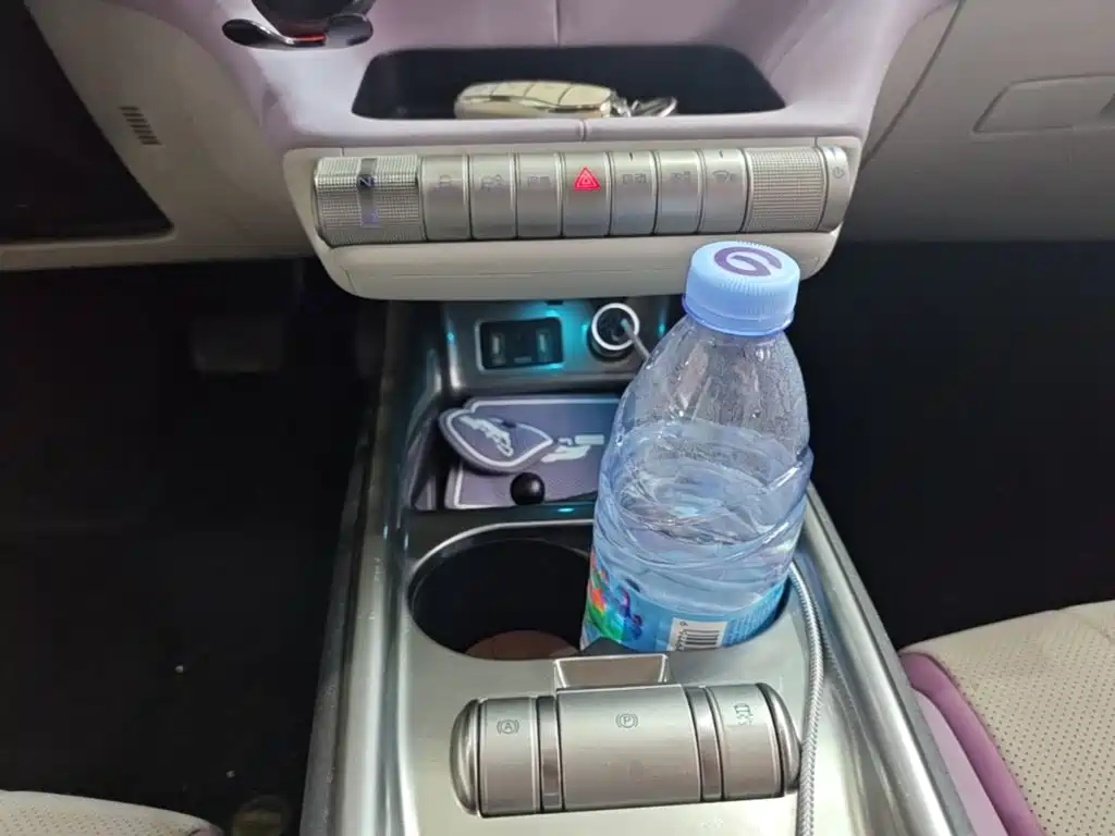 BYD Dolphin 2023 — фото 14