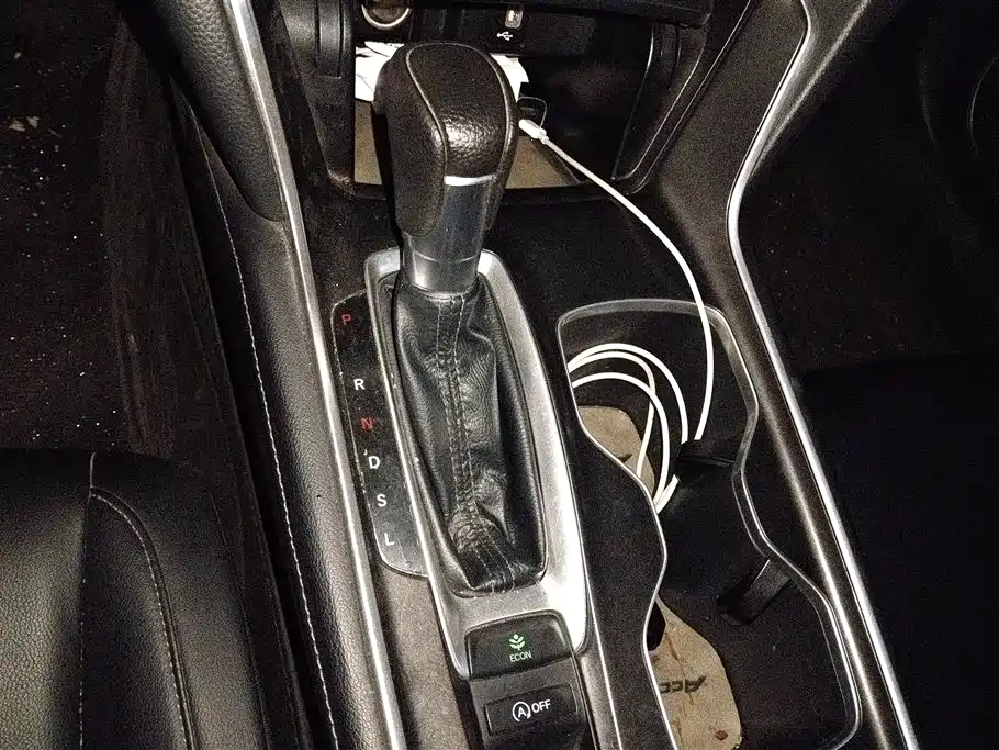 Honda Accord 2021 — фото 16