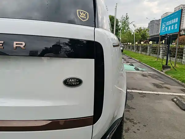 Land Rover Range Rover 2024