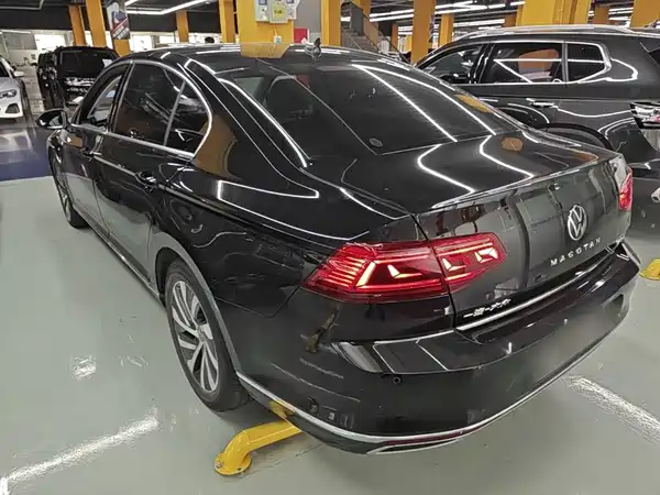 Volkswagen Magotan PHEV 2022