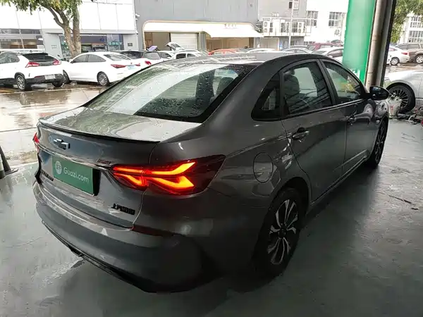 Chevrolet Monza 2020