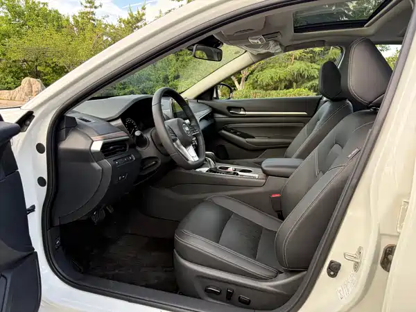 Nissan Teana 2021