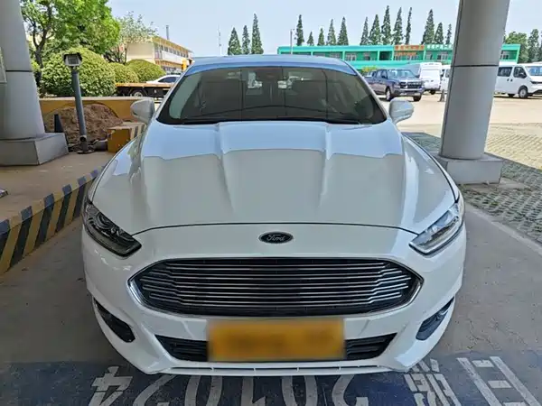 Ford Mondeo 2013
