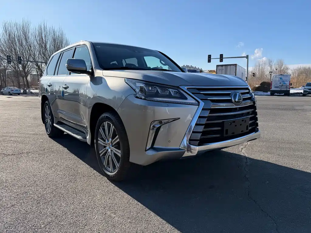 Lexus LX 2016 — фото 3