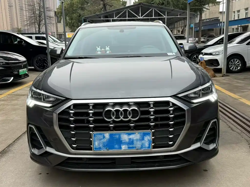 Audi Q3 2023 — фото 2