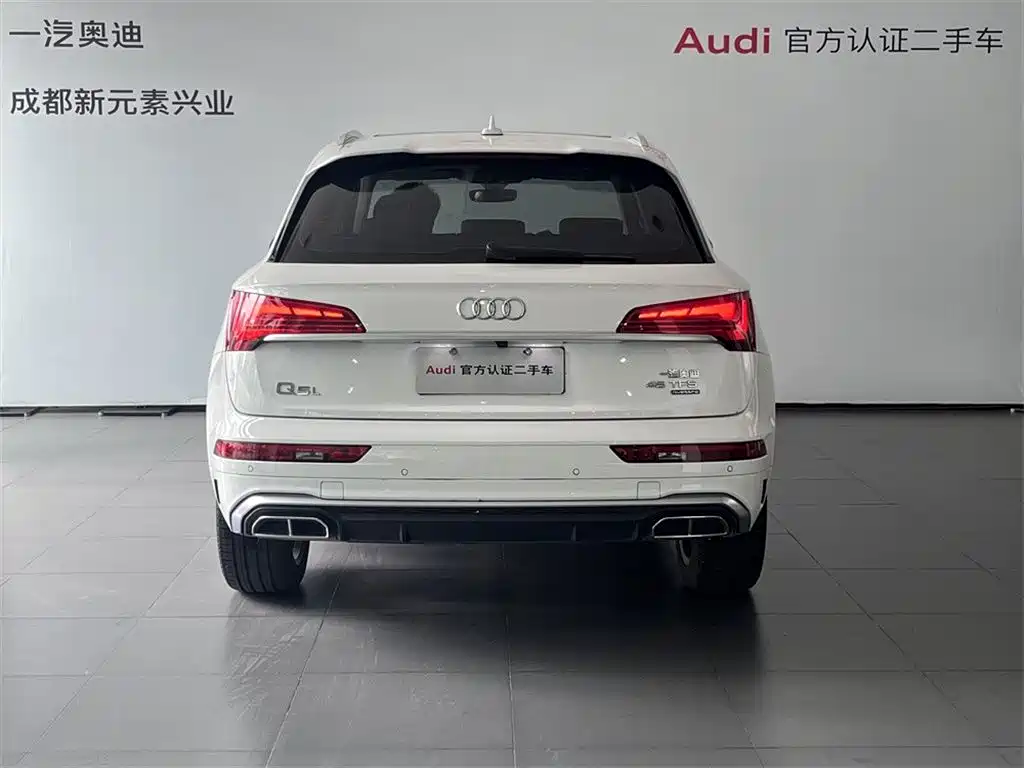 Audi Q5L 2023 — фото 5