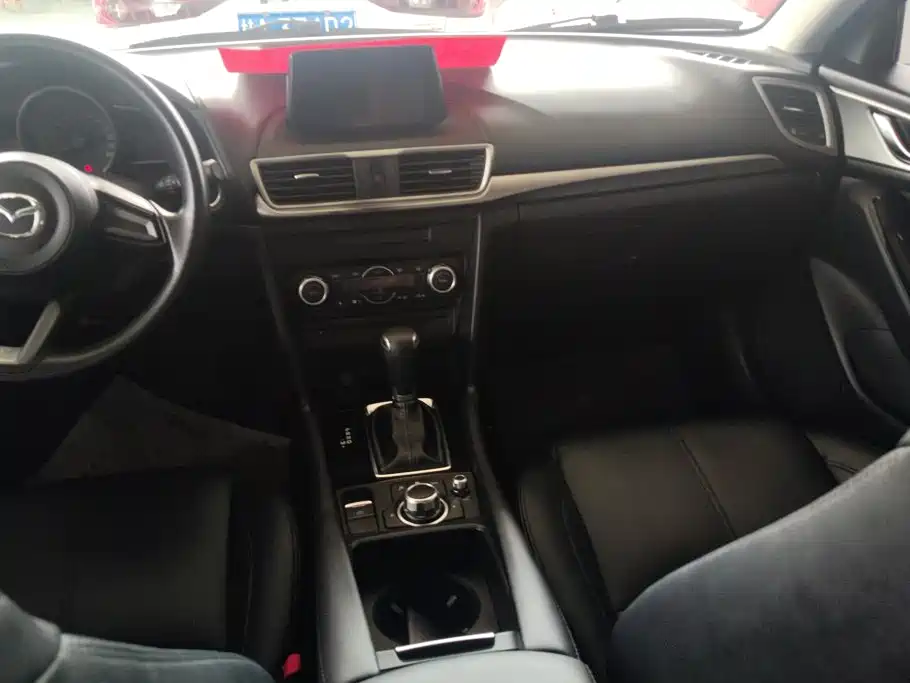 Mazda 3 Angkesela 2018 — фото 13