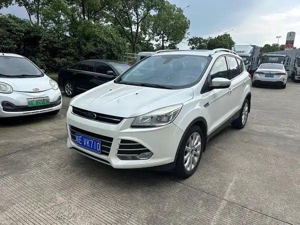 Ford Kuga 2016