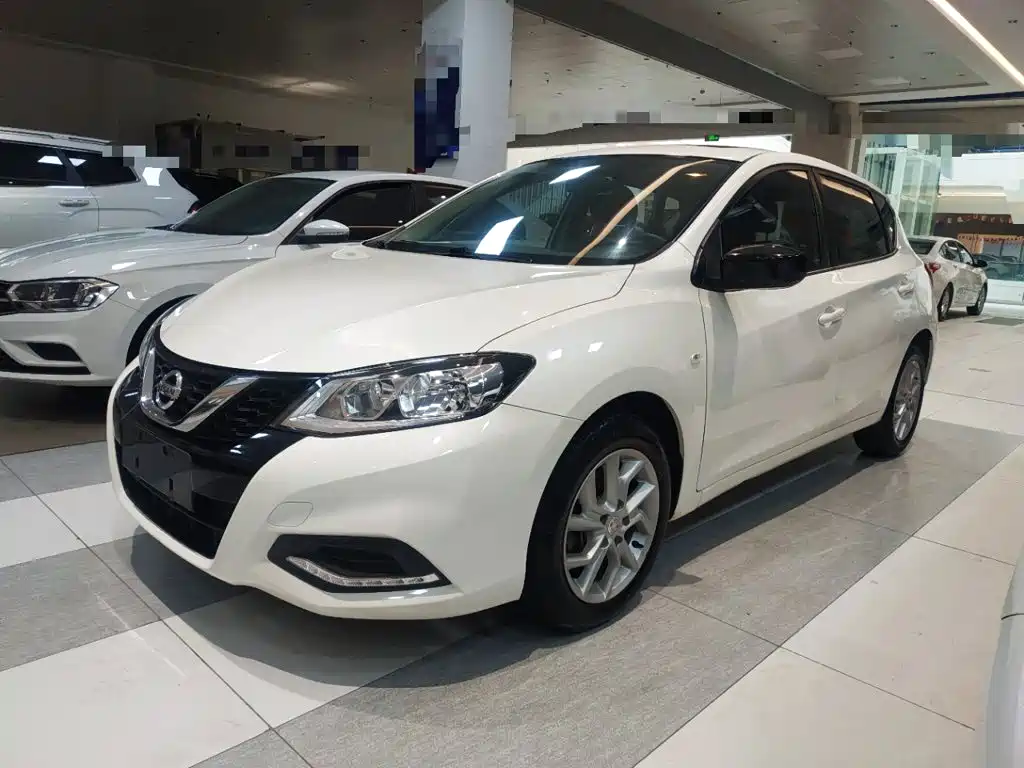 Nissan Tiida 2023
