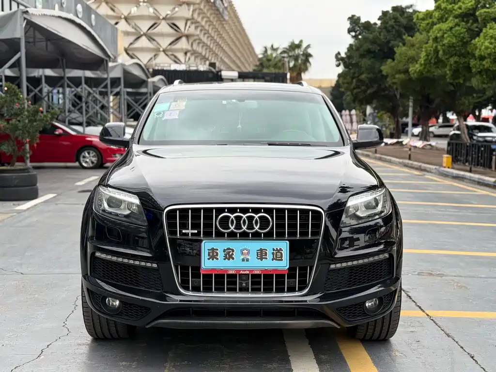 Audi Q7 2015 — фото 2