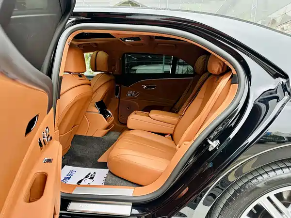 Bentley Flying Spur 2023