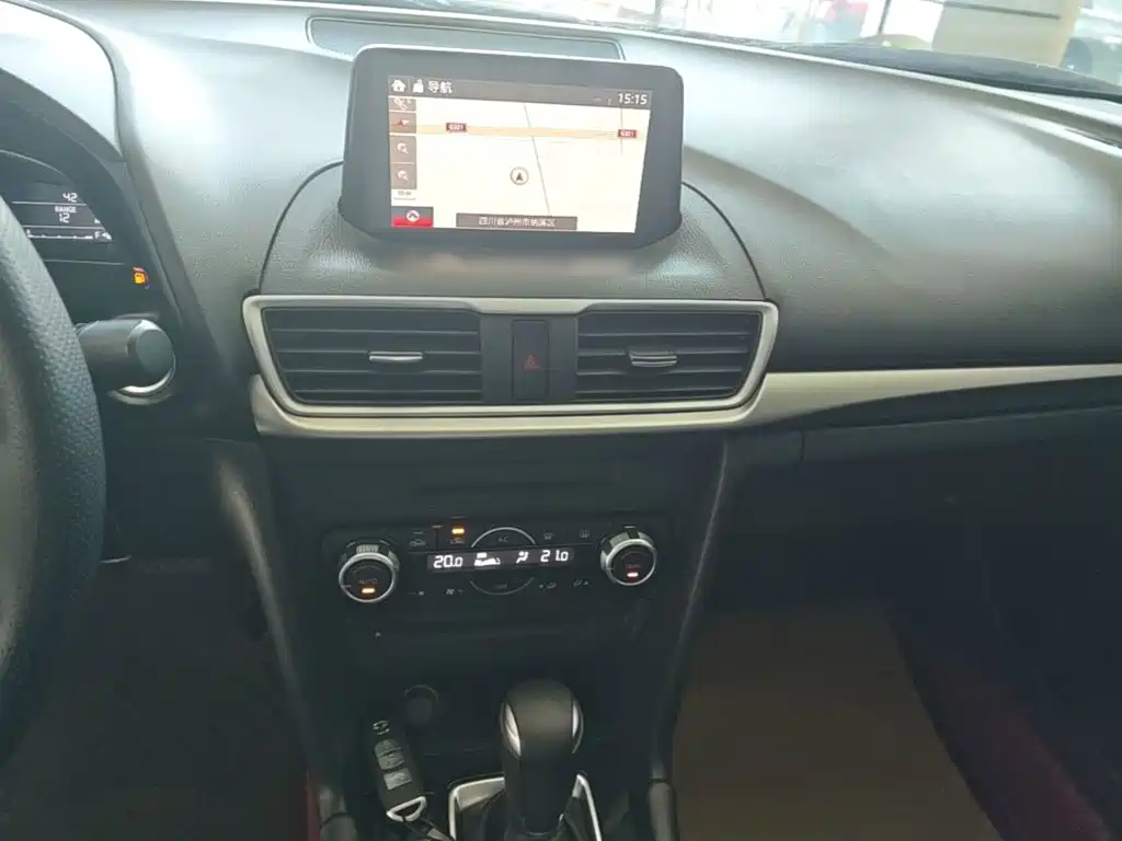 Mazda 3 Angkesela 2018 — фото 13