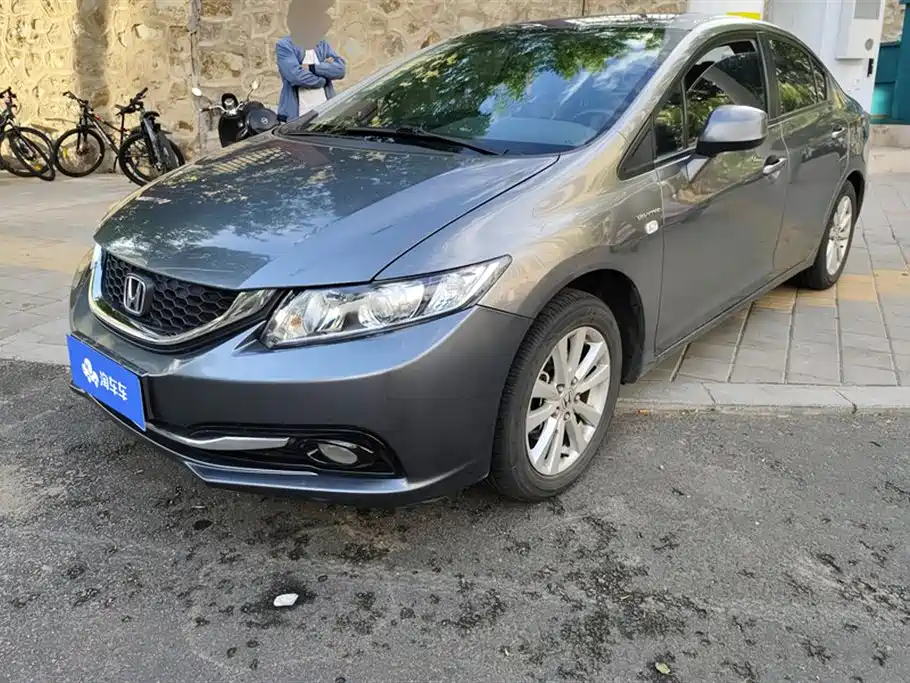 Honda Civic 2015 — фото 1