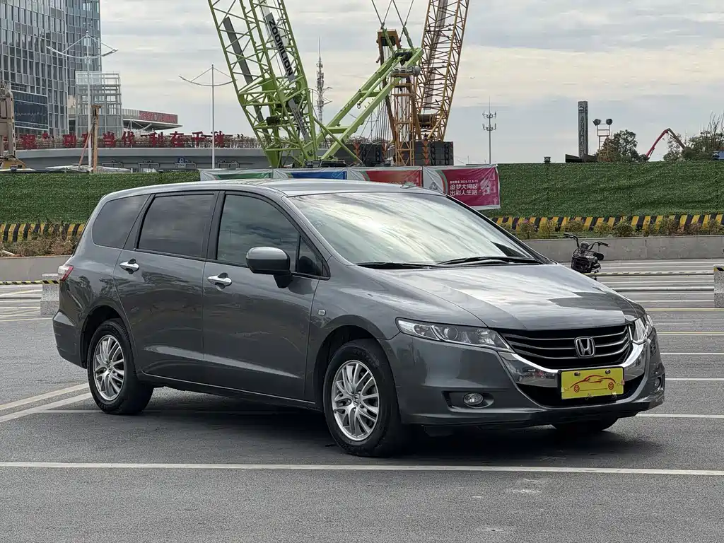 Honda Odyssey 2010 — фото 6