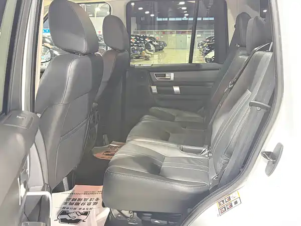 Land Rover Discovery 2016