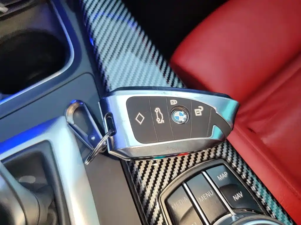 BMW 3 Series GT 2017 — фото 9