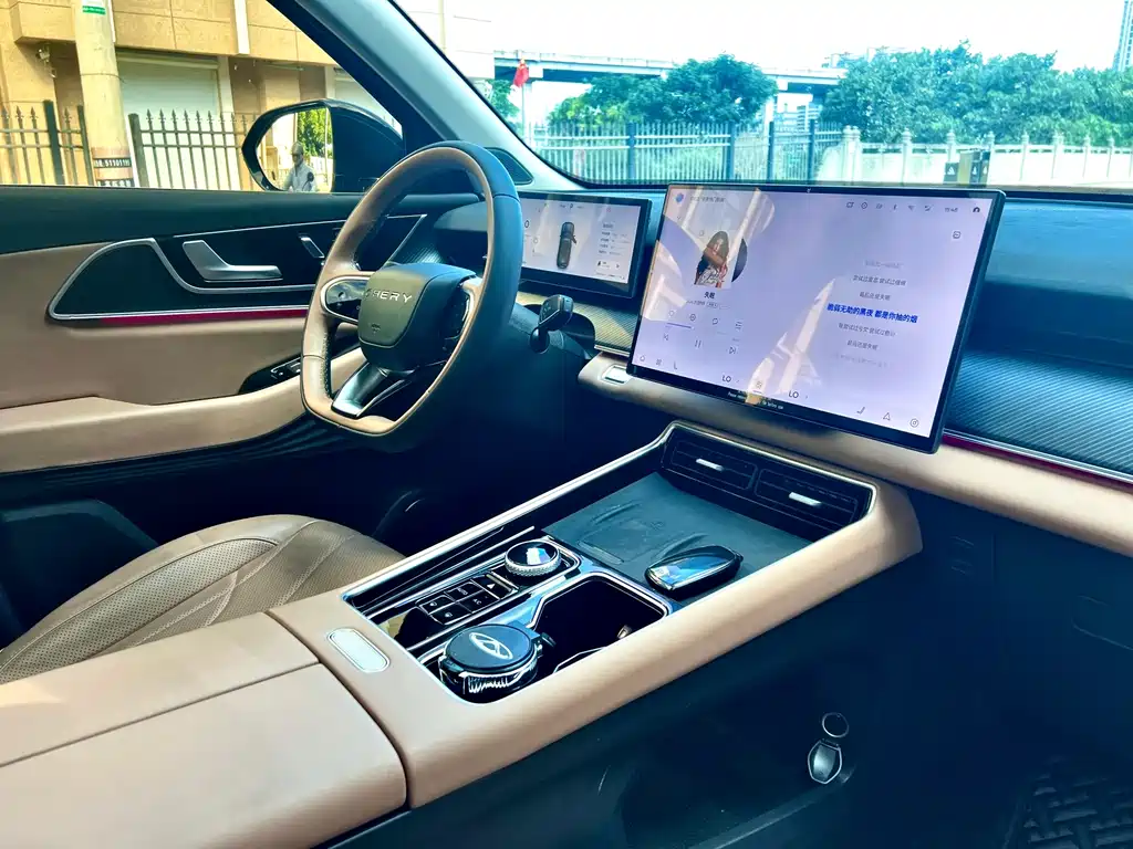 Chery Tiggo 8L 2025 — фото 16