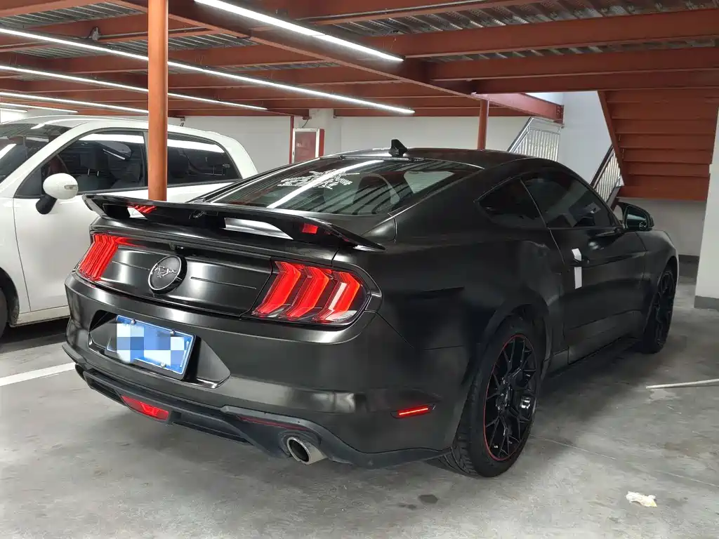 Ford Mustang 2020 — фото 14