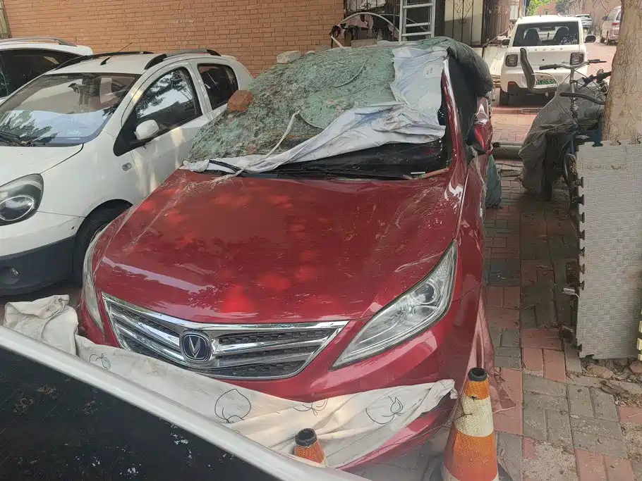 Changan Eado 2016